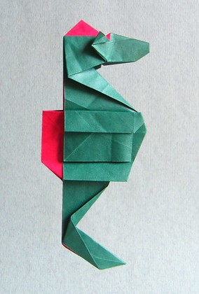 Origami Seahorse by Marc Kirschenbaum on giladorigami.com