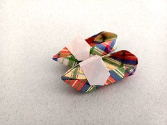 Origami Slippers by Alvaro Munoz Saez on giladorigami.com
