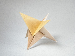 Origami Stabile by Robert Neale on giladorigami.com