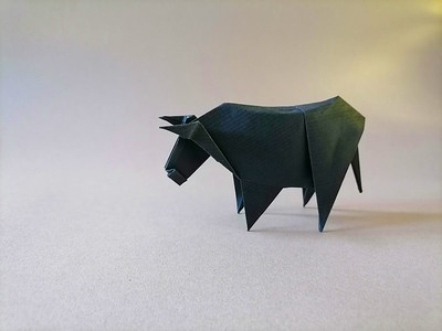 Origami Bull by Guillermo Rodriguez on giladorigami.com