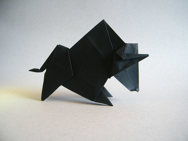 Origami Bull by SangQ on giladorigami.com