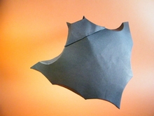Origami Batman by Yara Yagi on giladorigami.com