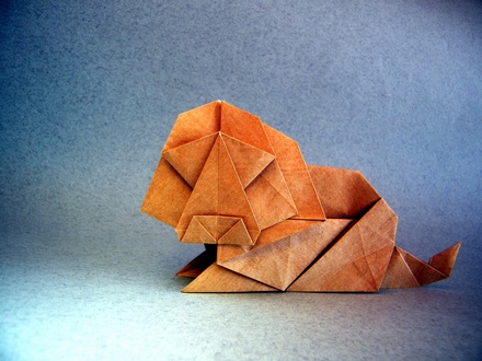 Origami Lion by Zhao Yanjie on giladorigami.com