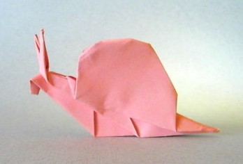 Origami Snail by Grupo Zaragozano on giladorigami.com