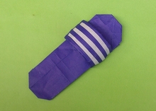 Origami 3-lined slipper by Kim do-ul on giladorigami.com