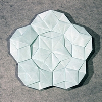 Origami Penrose tessellations by John Szinger on giladorigami.com