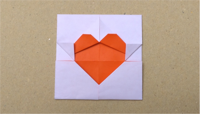Origami Heart on square by Hadi Tahir on giladorigami.com
