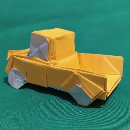 Origami Truck by Hadi Tahir on giladorigami.com
