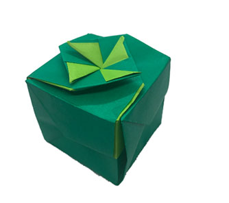 Origami Penrith by Bradley Tompkins on giladorigami.com