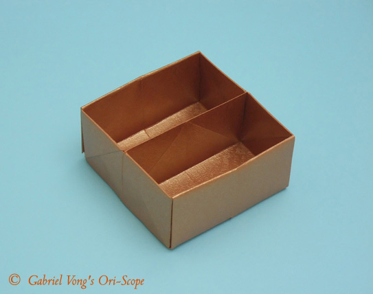 Origami Box with central division 2 by Philip Shen on giladorigami.com