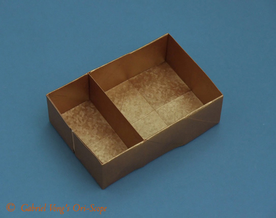 Origami Box with division by Philip Shen on giladorigami.com