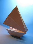 Origami Yacht by Maarten van Gelder on giladorigami.com