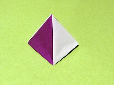 Origami Bicolor pyramid by Unknown on giladorigami.com