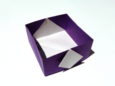 Origami Box by Peter Budai on giladorigami.com