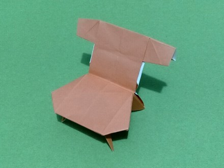 Origami Chair 2 by Fuchimoto Muneji on giladorigami.com