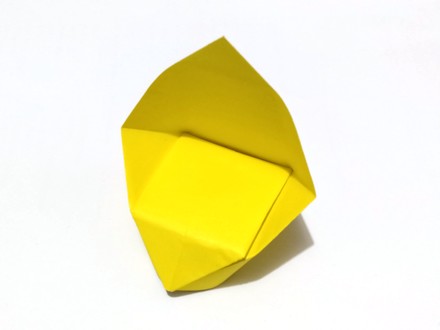 Origami Chair by Rae Cooker on giladorigami.com