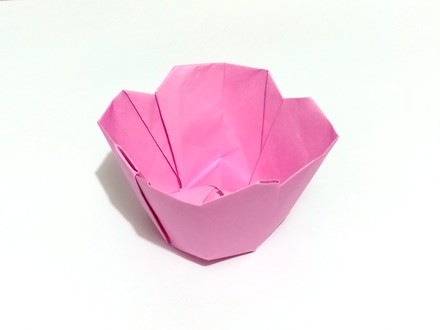 Origami Chinese flower pot by Philip Shen on giladorigami.com