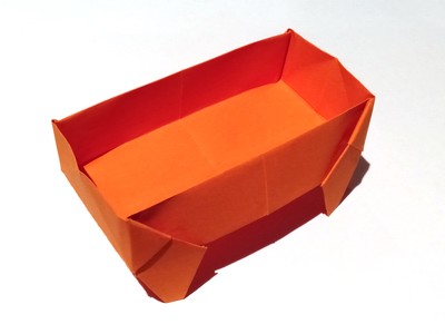 Origami Cradle by John Montroll on giladorigami.com