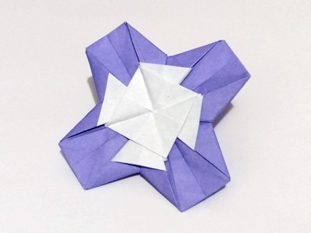 Origami Cross 2D by Philip Shen on giladorigami.com