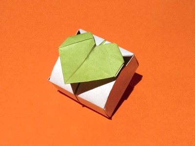 Origami Heart box by Alfredo Giunta on giladorigami.com