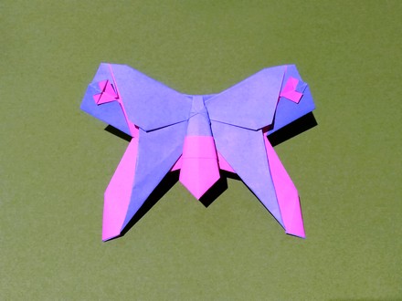 Origami Heart butterfly by Yannick Gardin on giladorigami.com