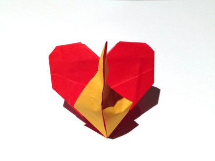 Origami Heart on fire by Yery Astrona on giladorigami.com