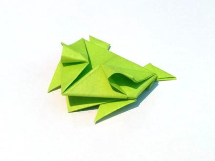 Origami Jumping frog by Jacky Chan on giladorigami.com