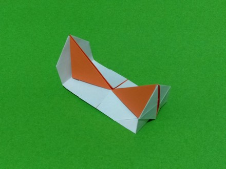 Origami Name card holder by Shirai Kazuko on giladorigami.com