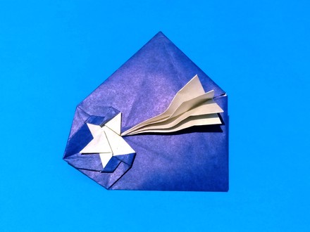 Origami Shooting star by Saada Mondher on giladorigami.com