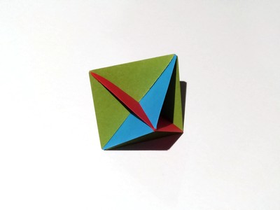 Origami Spinner 1 by Robert Neale on giladorigami.com
