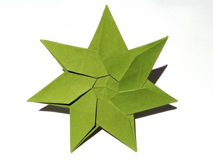 Origami Star A7 by Antonio Vidal Perez on giladorigami.com