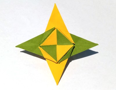 Origami Star by Francisco Javier Caboblanco on giladorigami.com