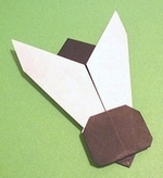 Origami Fly by Angel Ecija Blanco on giladorigami.com