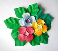 Origami Petunia by Asahi Isamu on giladorigami.com