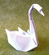 Origami Swan 2008 by Hoang Tien Quyet on giladorigami.com