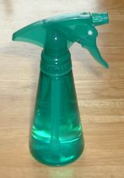 spray bottle for wet-folding