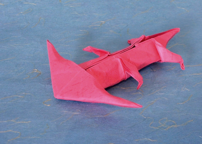 Origami Diplocaulus by Fumiaki Kawahata folded by Gilad Aharoni