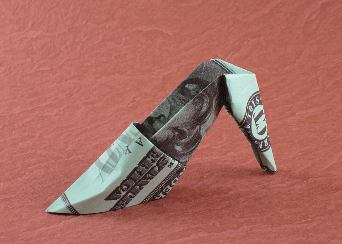 Origami High heels by Makoto Yamaguchi folded by Gilad Aharoni