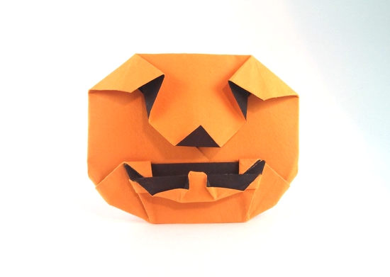 Origami Jack-o'-lantern by Sy Chen folded by Gilad Aharoni