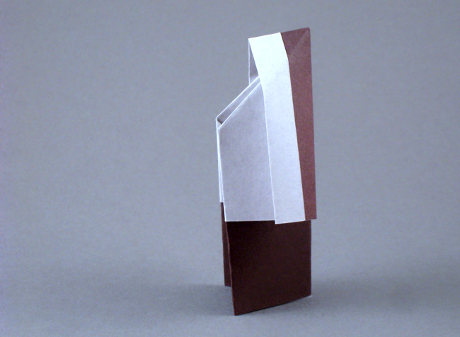Origami Nun by Takekawa Seiryo folded by Gilad Aharoni