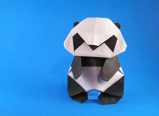 Origami Panda by Makoto Yamaguchi. Folded by Gilad Aharoni on giladorigami.com