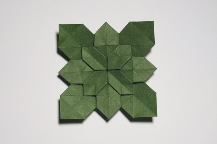 Origami Hydrangea base C by Fujimoto Shuzo on giladorigami.com