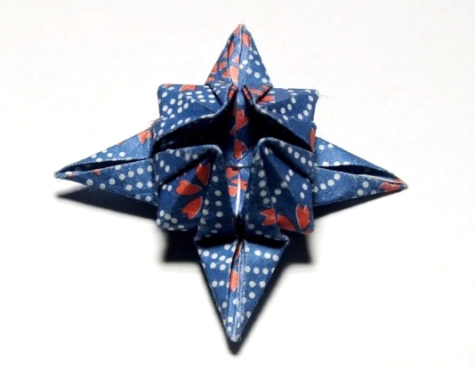 Origami Decorations by Robert Harbin on giladorigami.com