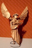 Origami Angel playing the lute by Fumiaki Kawahata on giladorigami.com