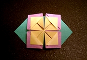 Origami Button flower by Gay Merrill Gross on giladorigami.com