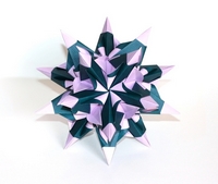Origami Big star - Frilled star by Tomoko Fuse on giladorigami.com