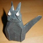 Origami Gigi the cat by Robin Glynn on giladorigami.com