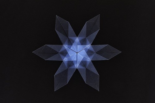 Origami Snowflake by Frances LeVangia on giladorigami.com