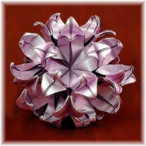 Origami Waterlily by Meenakshi Mukerji on giladorigami.com