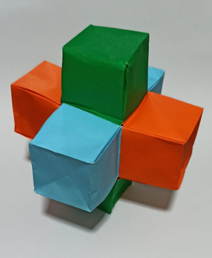 Origami XYZ - Plus by Yossi Nir on giladorigami.com
